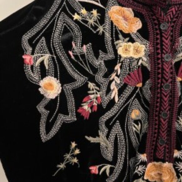Johnny Was - Black Velvet Embroidered Top - L - Picture 2 of 7